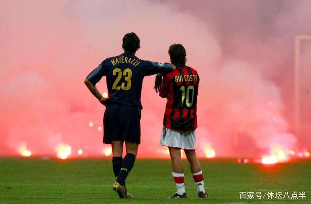 库尔图瓦昨夜对利物浦扑救8次，欧冠生涯仅次于22年决赛的9次（库尔图瓦昨夜战利物浦完成8次扑救，欧冠生涯第二高纪录，仅逊2022年决赛的9次）