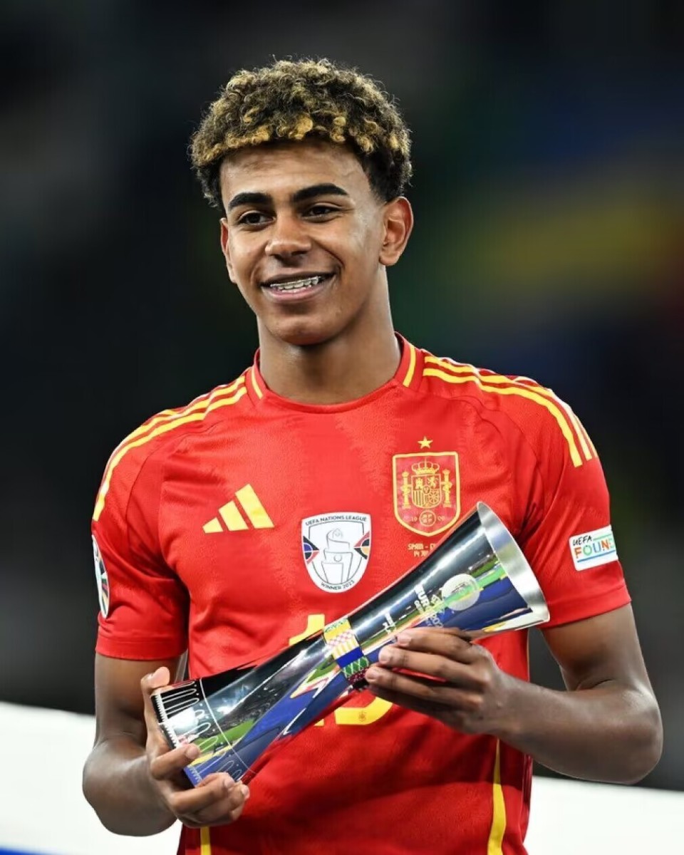 京东徐雷接替李明岗位？魏翊东：此时此刻两位都不知道安排（徐雷接棒李明？魏翊东：目前两人均不知安排）