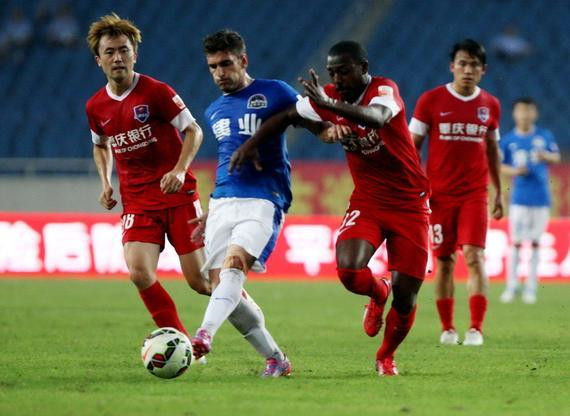 意天空：斯皮可能复出踢罗马，吉尔摩回英格兰接受耻骨痛会诊（意天空：斯皮有望伤愈出战罗马，吉尔摩返英会诊耻骨伤）