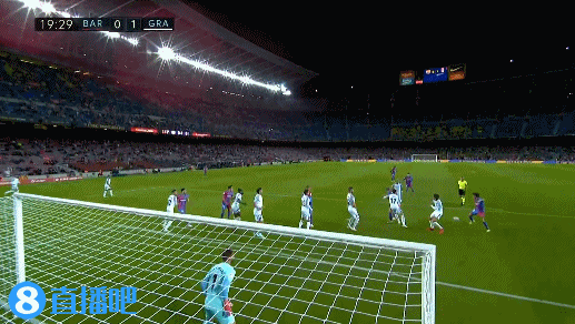 B费成为英超历史上第五位连续5个客场送出助攻的球员