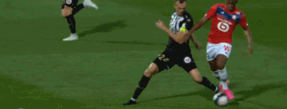 媒体人：23岁华裔中场瑞安-蒂格即将加盟上海海港