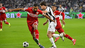 蒂亚戈：若瓜帅的足球是控制中的秩序，渣叔则是混乱中的自信（蒂亚戈：瓜迪奥拉的足球讲究控制与秩序，克洛普则在混乱中更显自信）